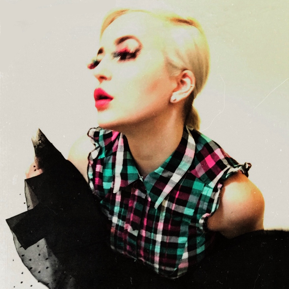 Meet your Posher, Anastasia